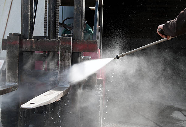 Best Oil and Grease Removal from Surfaces in Sterling City, TX