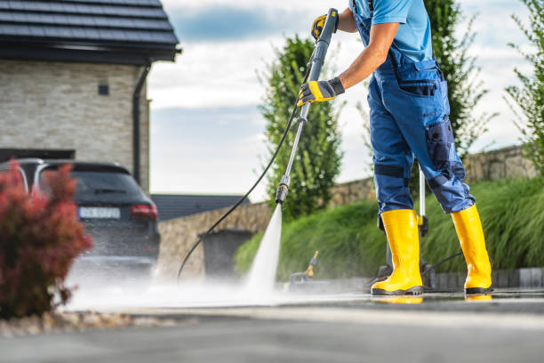 Best Sidewalk and Walkway Pressure Cleaning in Sterling City, TX